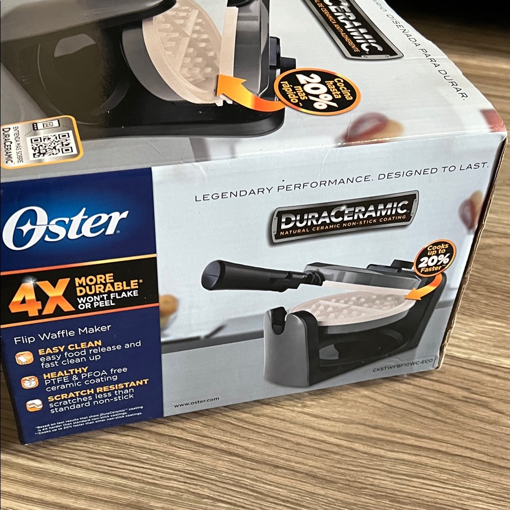 Oster DuraCeramic Flip Waffle Maker - Black & White - Picture 4 of 12